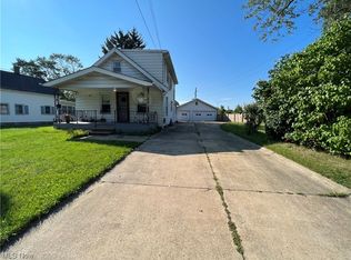 22075 Louis Rd, Bedford, OH 44146