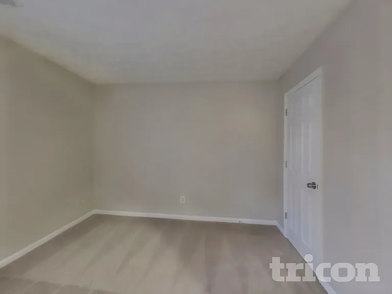 2796 Mountbery Dr — Photo 12
