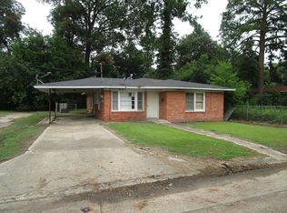 311 S Court St, Ville Platte, LA 70586
