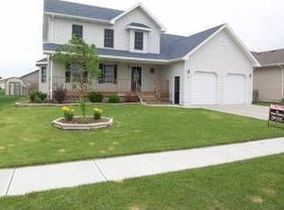 720 S 6th Ave, Brandon, SD 57005