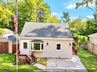 1141 S Oakland Ave, Green Bay, WI 54304