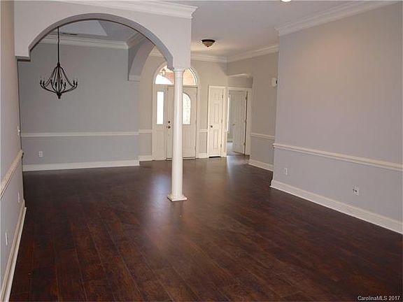 5th image of 2085 Audubon Dr