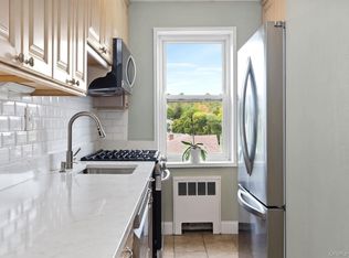 30 E Hartsdale Avenue #4D, Hartsdale, NY 10530