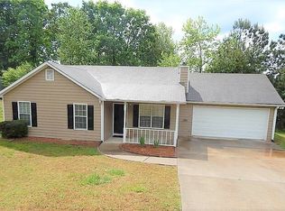 5451 Sugarmill Dr, Flowery Branch, GA 30542