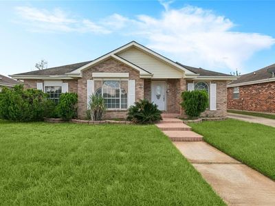 9740 Andover Dr, New Orleans, LA, 70127