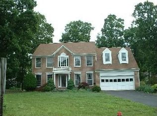 4900 Queensbury Cir, Fredericksburg, VA 22408