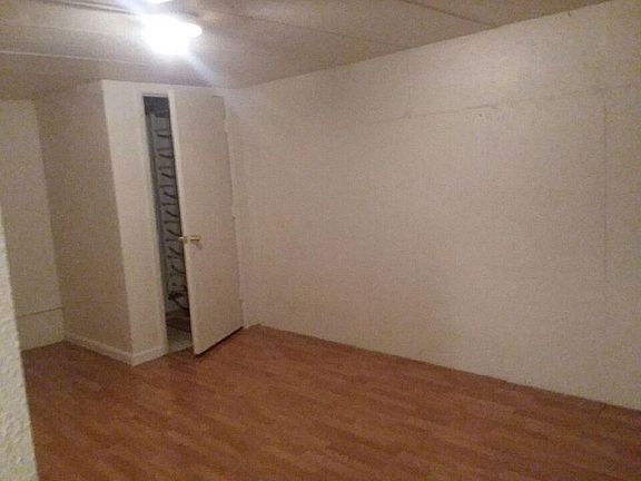 Xtra Large Bedroom 1 (has access to separate entry)
