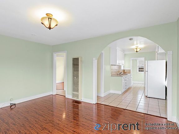 5th image of 605 27th St