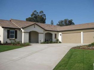 135 Fallbrook Ave, Thousand Oaks, CA 91320