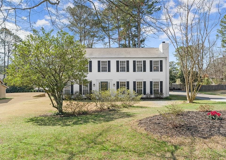 1st image of 2878 Clearbrook Dr