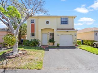 11728 NW 12th St, Pembroke Pines, FL 33026