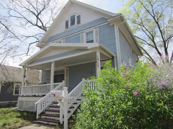 1317 Rhode Island St APT 1, Lawrence, KS 66044