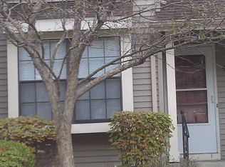 903 Arlington Dr, Toms River, NJ 08755