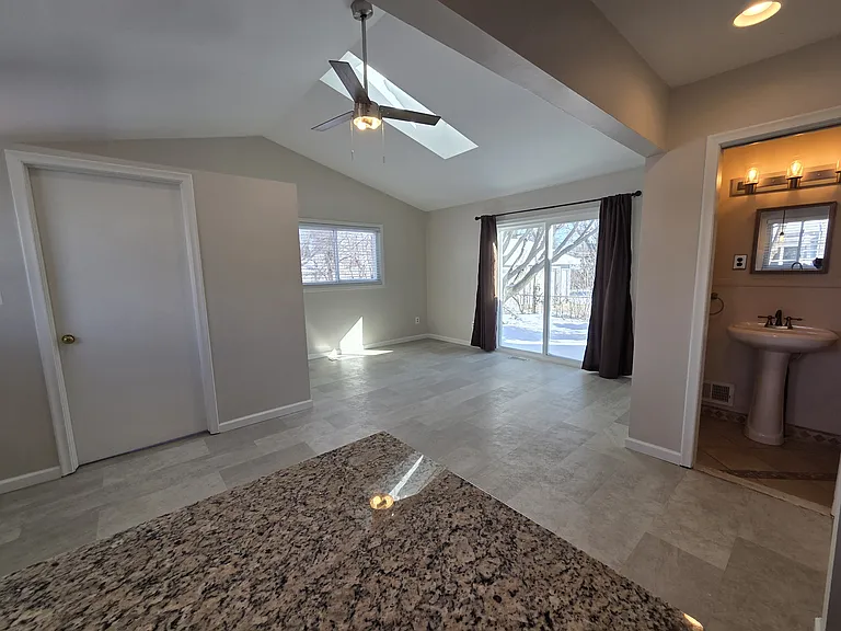 32356 Loomis Dr — Photo 18