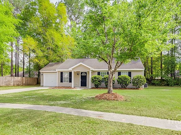 2nd image of 109 Pine Thicket Way