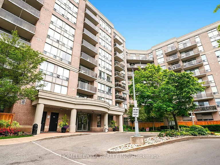1720 Eglinton Ave E #821 — Photo 3
