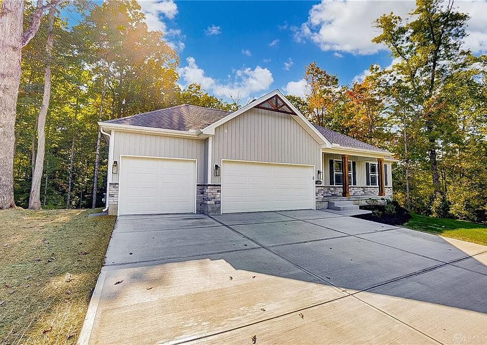 1320 Chrisman Land, Miamisburg, OH 45342 Zillow