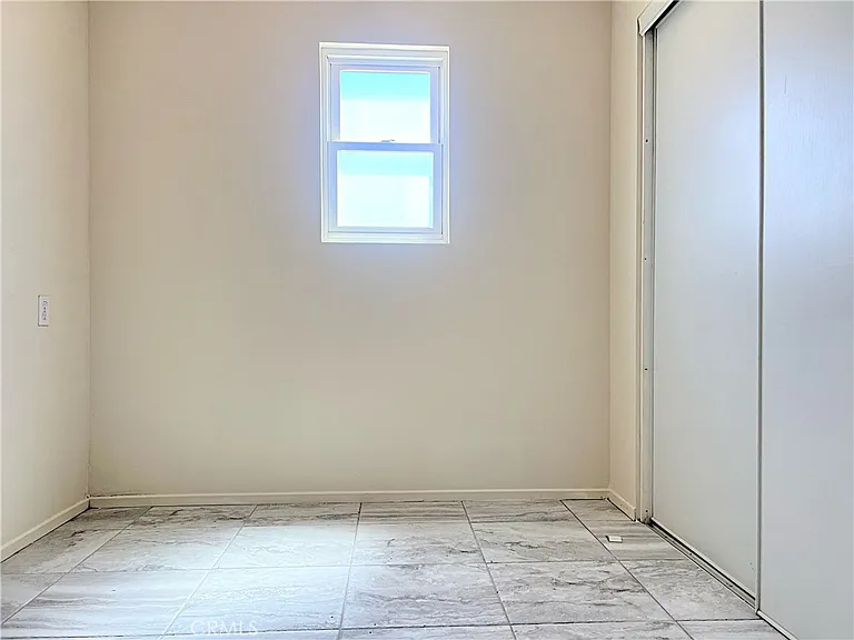 17601 Sycamore Ln — Photo 41