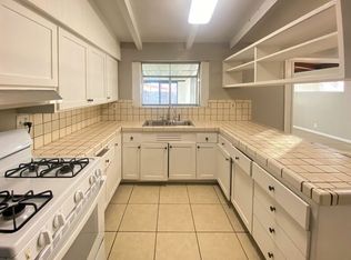 2080 Duval Ln, Hayward, CA 94545