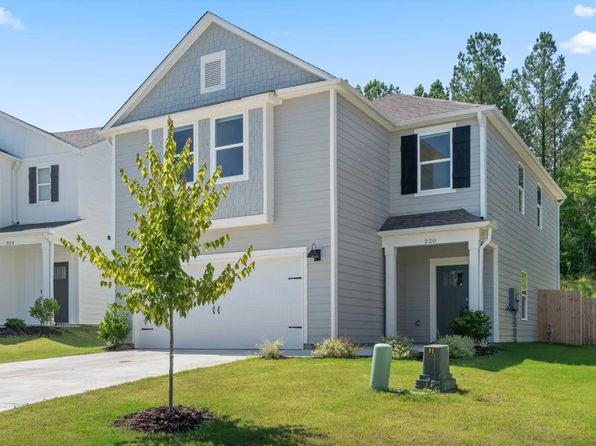 220 Chelsea Park Cir