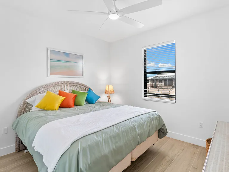 4814 Regal Dr — Photo 15