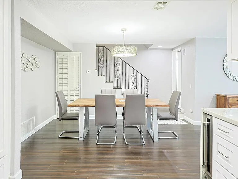 68 Montego Ct — Photo 16