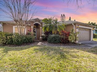 829 Honeysuckle Dr, Rockledge, FL 32955