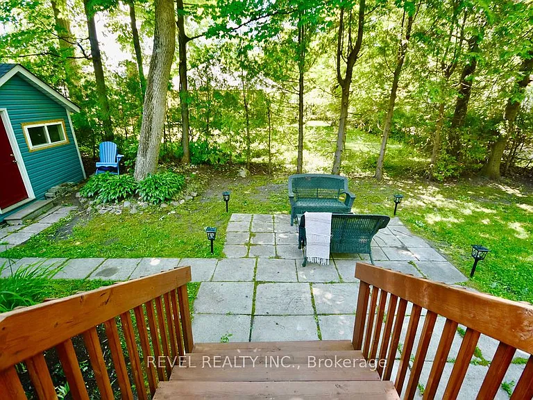 39 Domar Rd — Photo 26