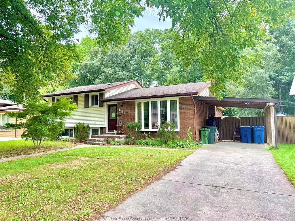 5 bed, $2,795 — Photo 2