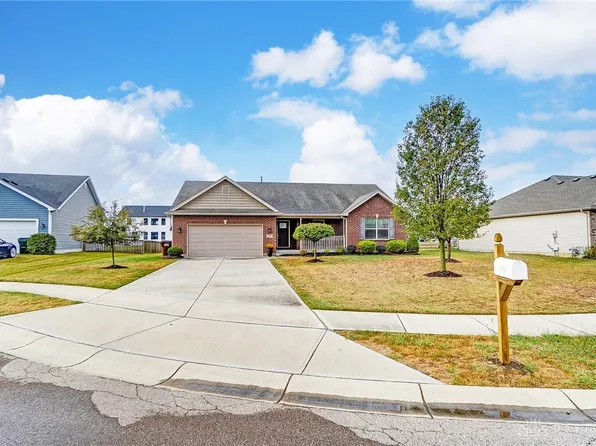 109 Magnolia Ct, Carlisle, OH 45005