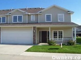 939 Red Hawk Way SE, Altoona, IA 50009