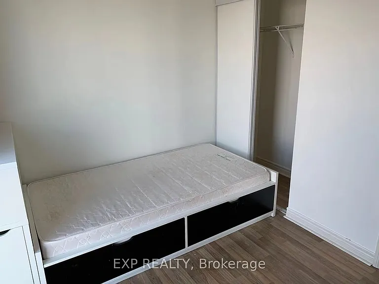 70 Town Centre Ct #1402 — Photo 10