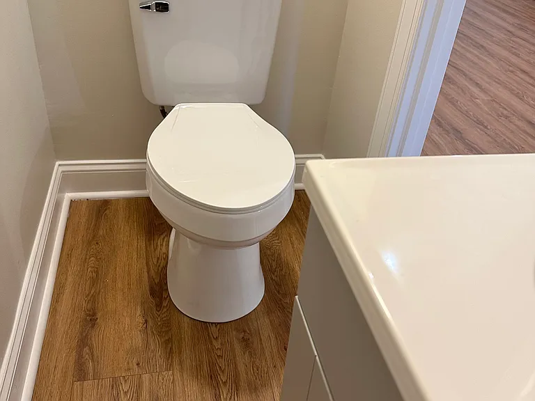 Convenient ground-floor guest bathroom_ideal for visitors and everyday ease.