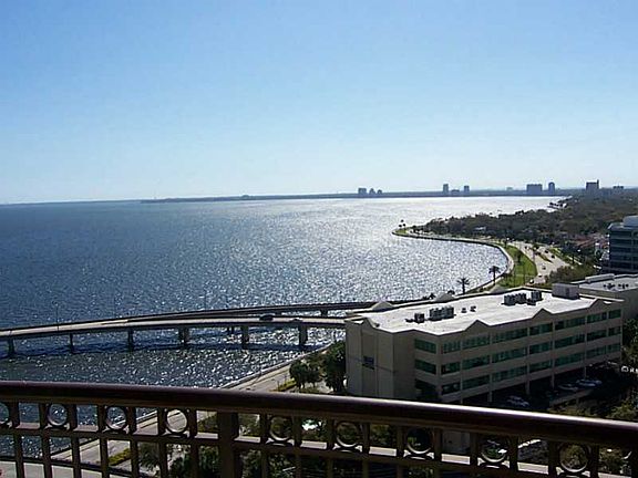 4th image of 345 Bayshore Blvd APT 1801