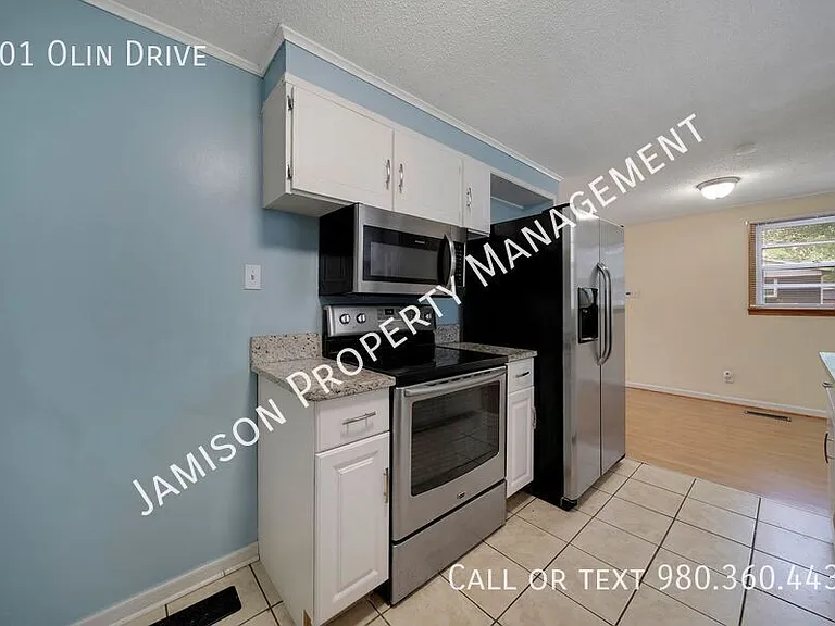 501 Olin Dr — Photo 9