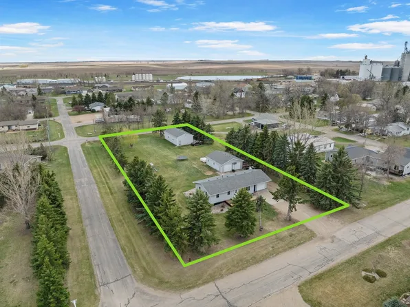 316 3rd Ave NE, Berthold, ND 58718