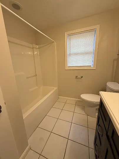 5 Kensington Park — Photo 17
