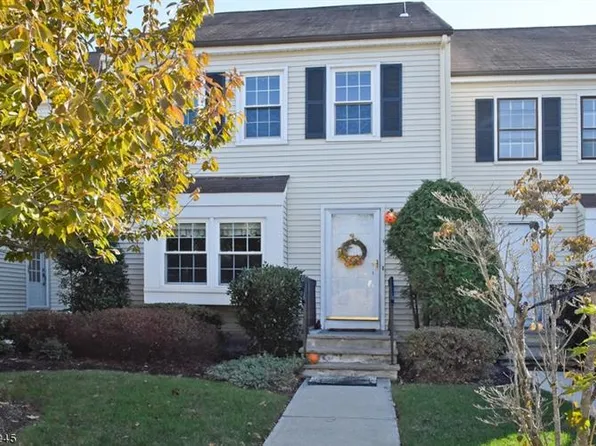 51 Galway Dr, Mendham, NJ 07945