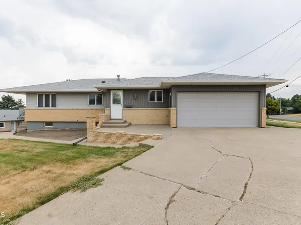 1616 N 17th St, City Of Bismarck, ND 58501