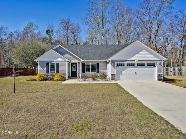 626 Osprey Landing Drive, Holly Ridge, NC 28445