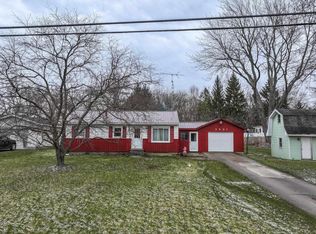 3501 Dallas St, Burton, MI 48519