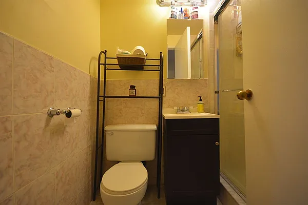 Rented by Citi Habitats | media 34