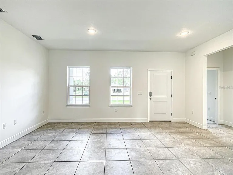 406 Marion Oaks Trl — Photo 29