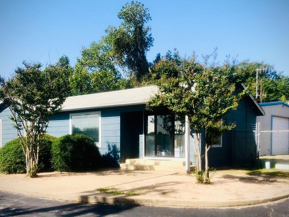 1st image of 2380 SW Wilshire Blvd