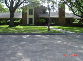 2520 Pershing Ave, Bay City, TX 77414