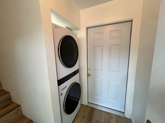 3rd image of 20809 Burbank Blvd #1
