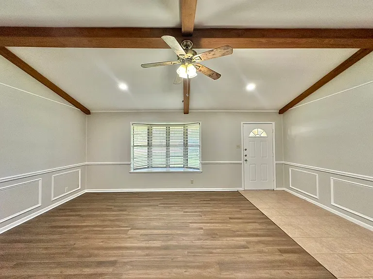 2448 Holly Ln — Photo 8