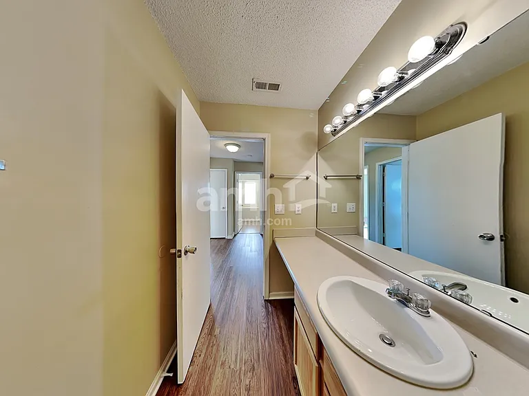 6005 Ricker Rd — Photo 18