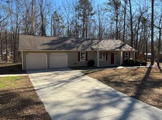 1790 Bullock Dr, Loganville, GA 30052