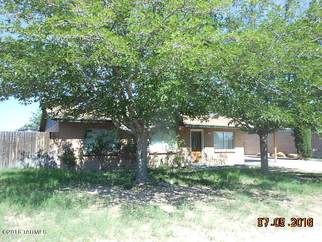 1st image of 806 N Mesa Ave